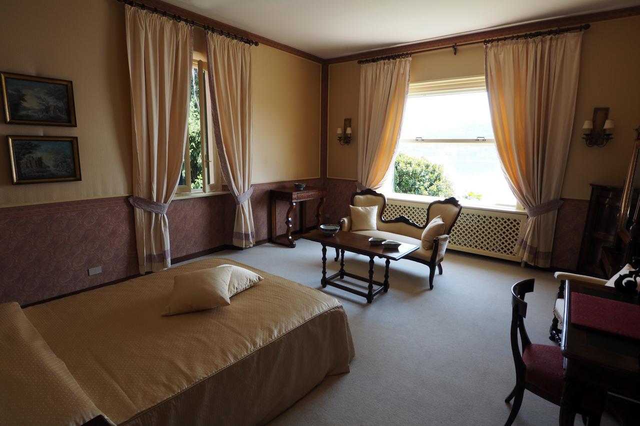 Casa Mondadori Bed & Breakfast Meina Dış mekan fotoğraf